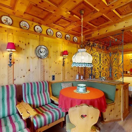 アパート Abitaziun Skyline 201 *