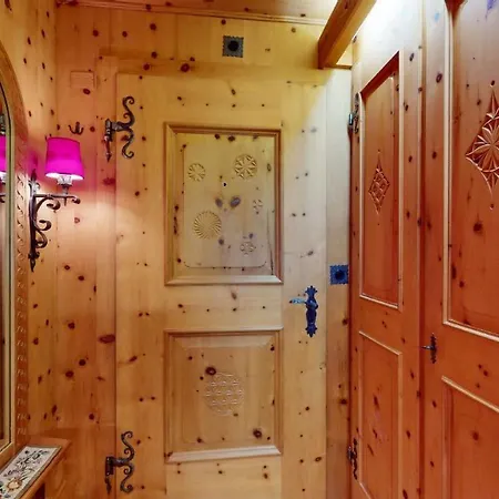 Abitaziun Skyline 201 *